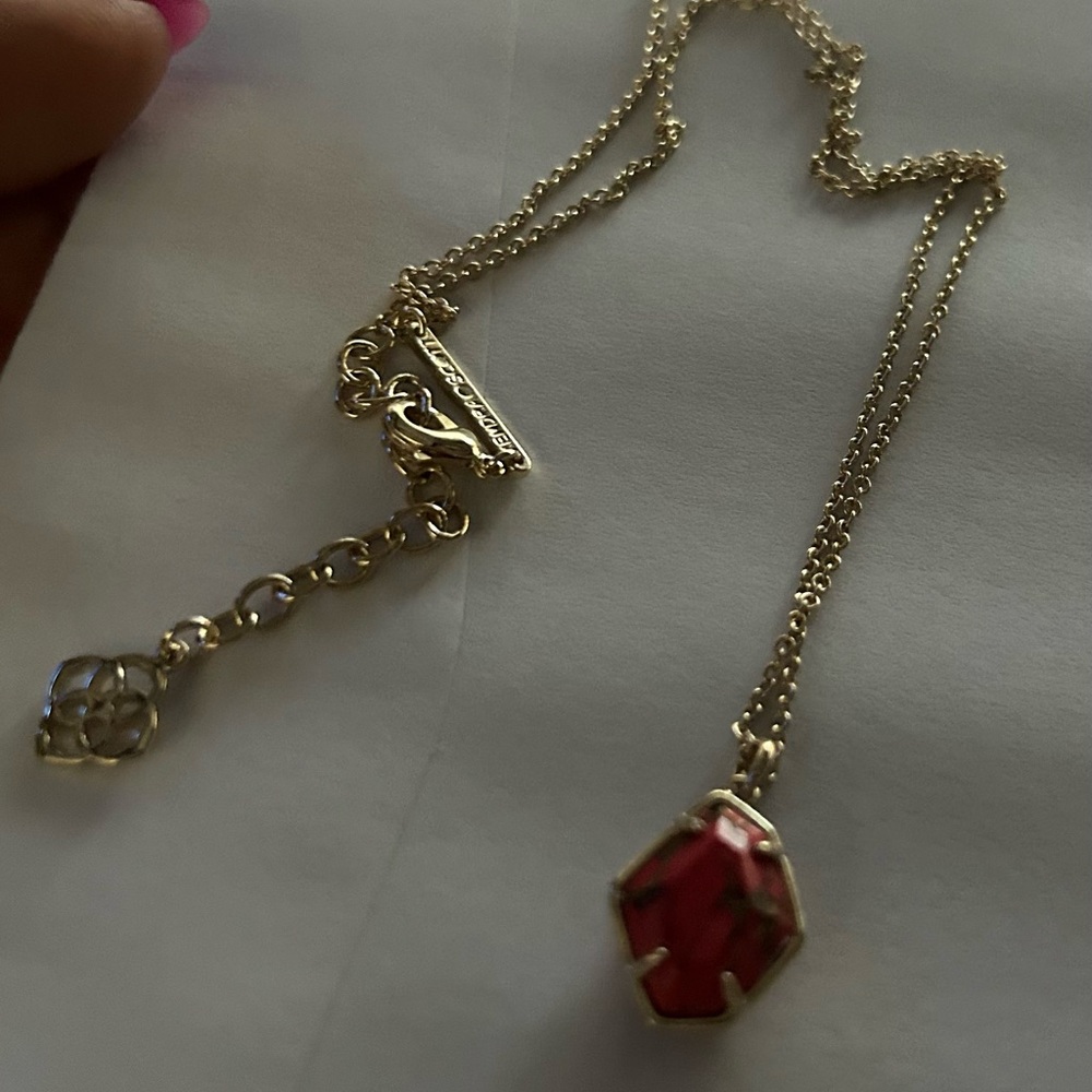 Kendra Scott Necklace - Picture 8 of 8